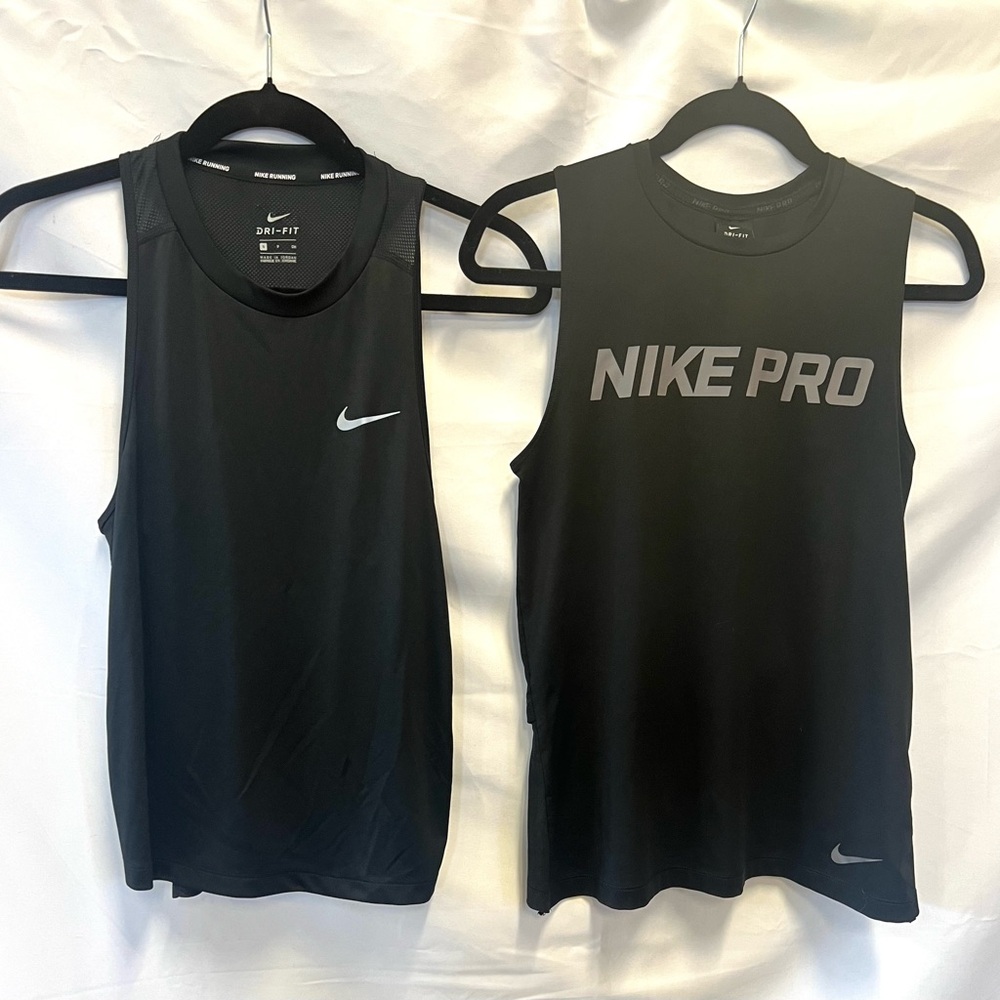 2 Nike Dri Fit Women’s Tank Tops Adult Small